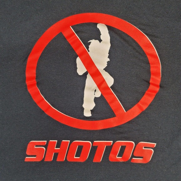 Street Fighter T-Shirt No Shotos Ryu Ken Akuma Adult Size Medium Cocky - Picture 3 of 7